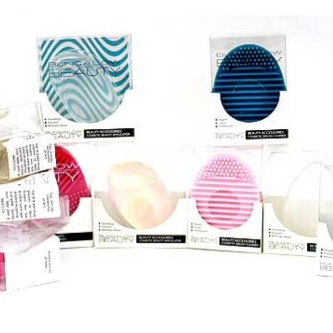 St. Louis Wholesale LLC - Wholesale Makeup Brush Cleaner - Bungalow Beauty Products- Applicators and Brush Cleaners