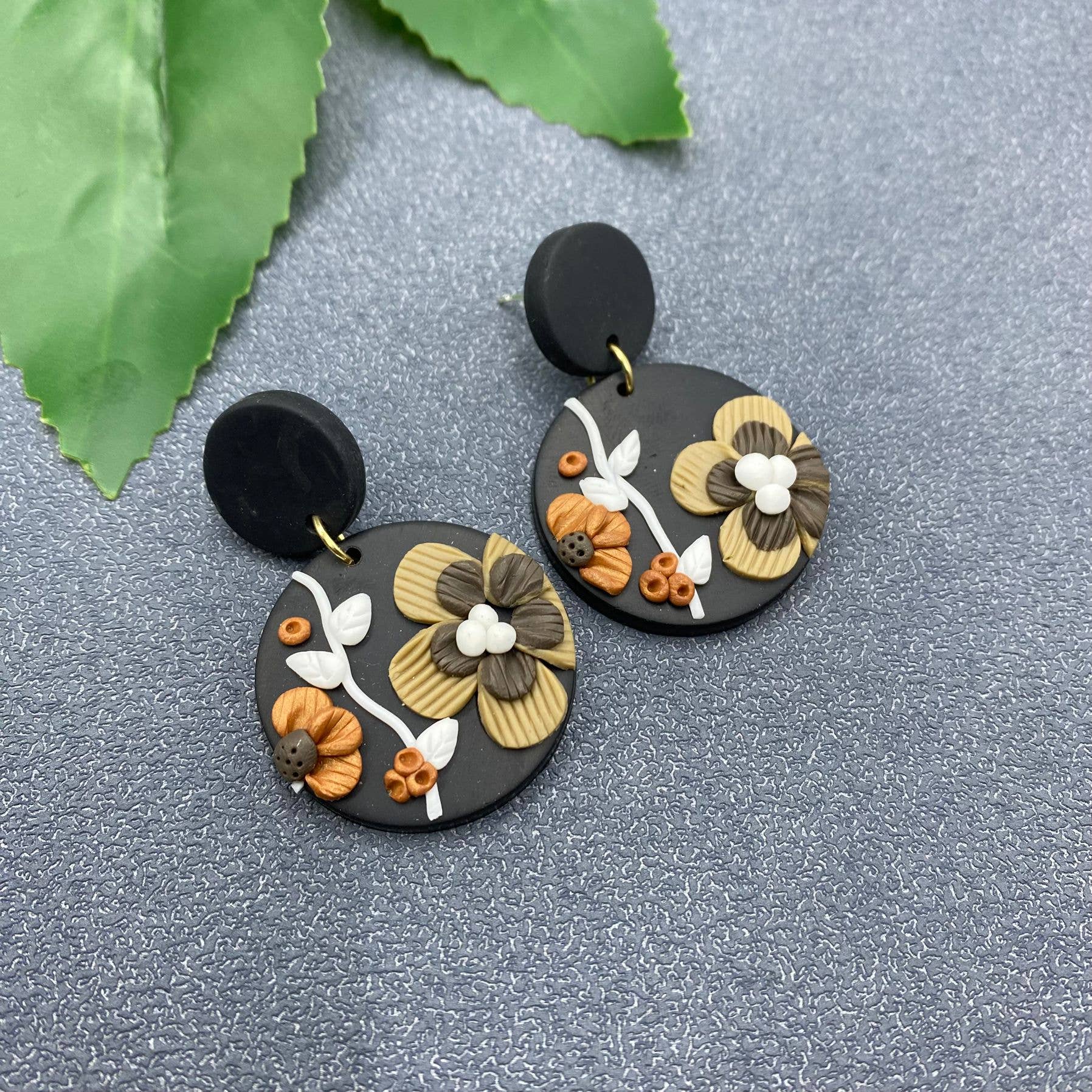 Mio Queena - Wholesale Dangle Earrings - Flower Style Geometric Polymer Clay Earrings0