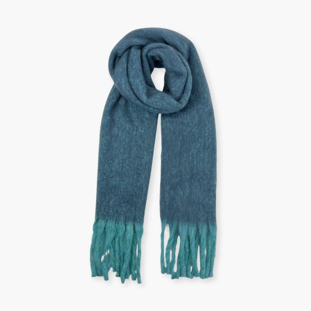 Humble Hilo - Wholesale Scarf - Women's - Humble Hilo Woven Chunky Scarf Cocoon Fringe37