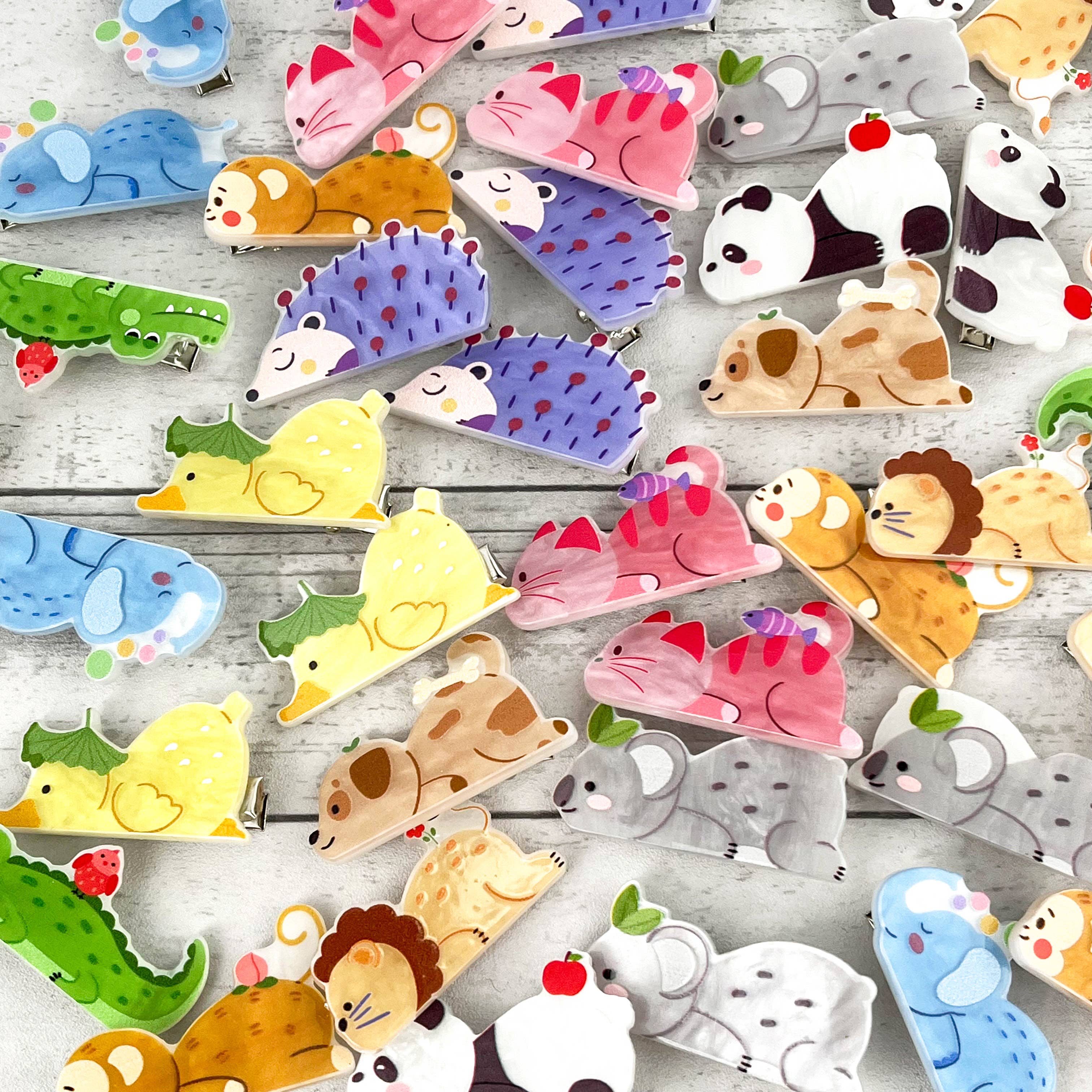 SoapElenGlen - Wholesale Hair Clip - Women's - Cute Cartoon Lying Animal Alligator Barrette 24