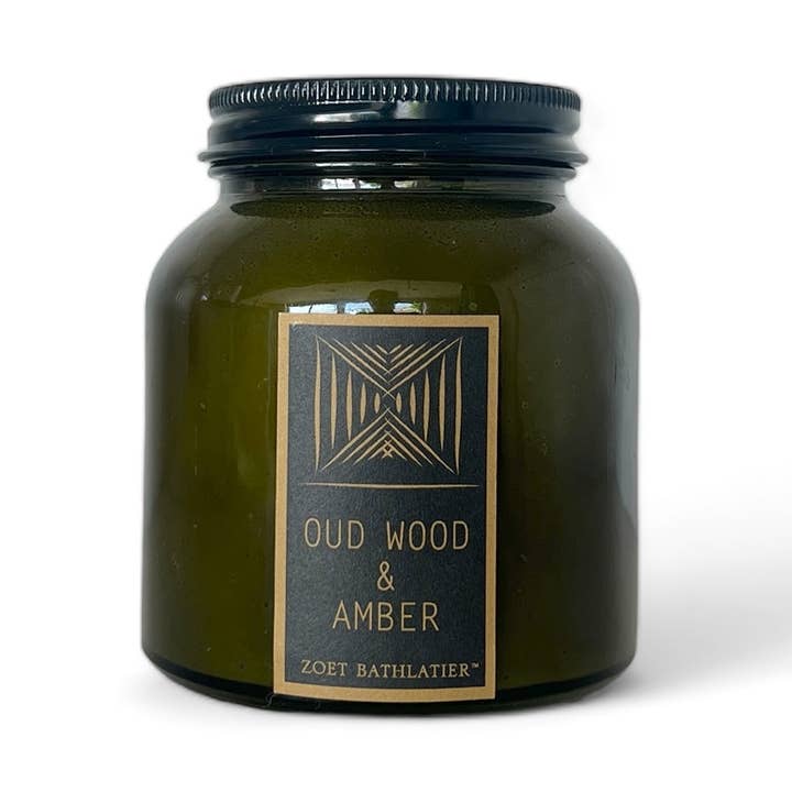Oud Wood & Amber - Vintage Green Black Label Candle for wholesale by Zoet Bathlatier