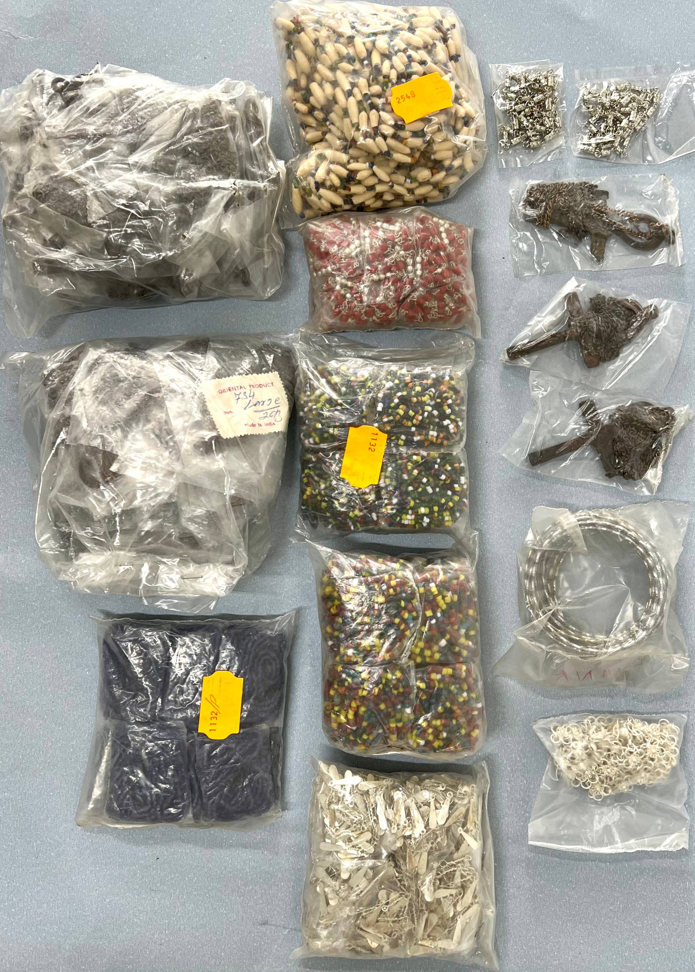 Salzmann Restwaren GmbH - Wholesale Jewelry Set - Women's fashion jewelry, bracelets, rings, necklaces, accessories7