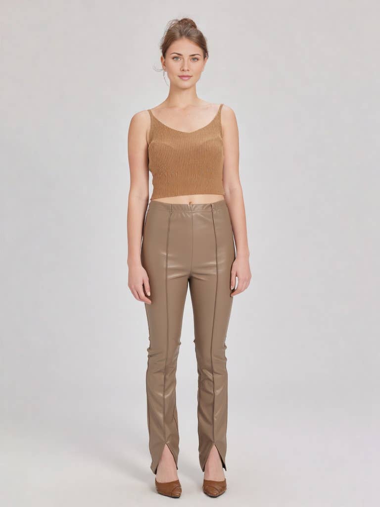 VERY J - Vendita all'ingrosso Pantalone - Donna - Pantaloni aderenti in ecopelle con fondo a campana a vita alta NP703014