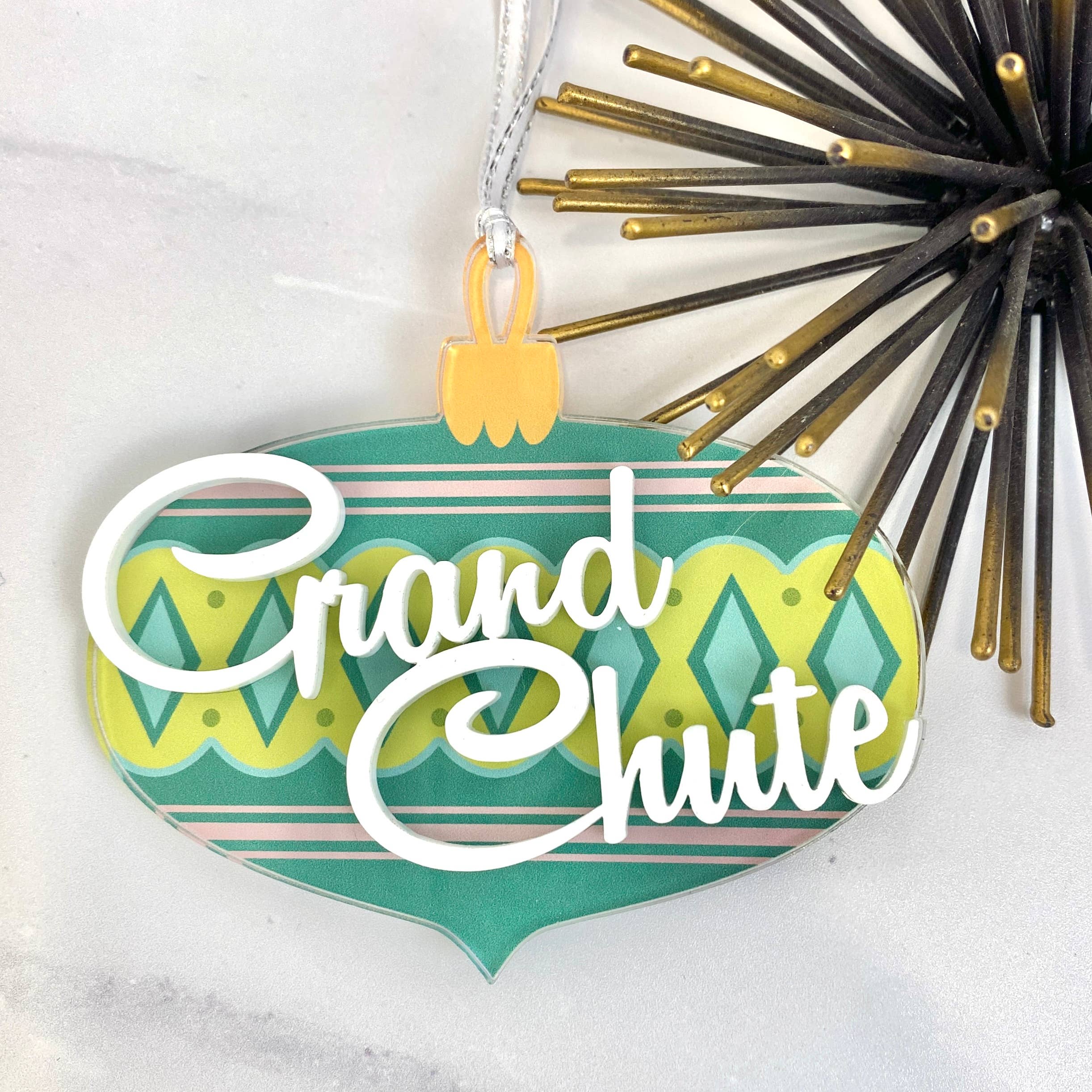 Atomic Kraftworks - Wholesale Ornament - Vintage Bauble Customizable [Your City] Ornament13