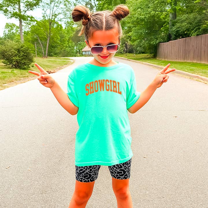 Showgirl YOUTH T-Shirt | Taylor | The Life of for wholesale by brattybloom