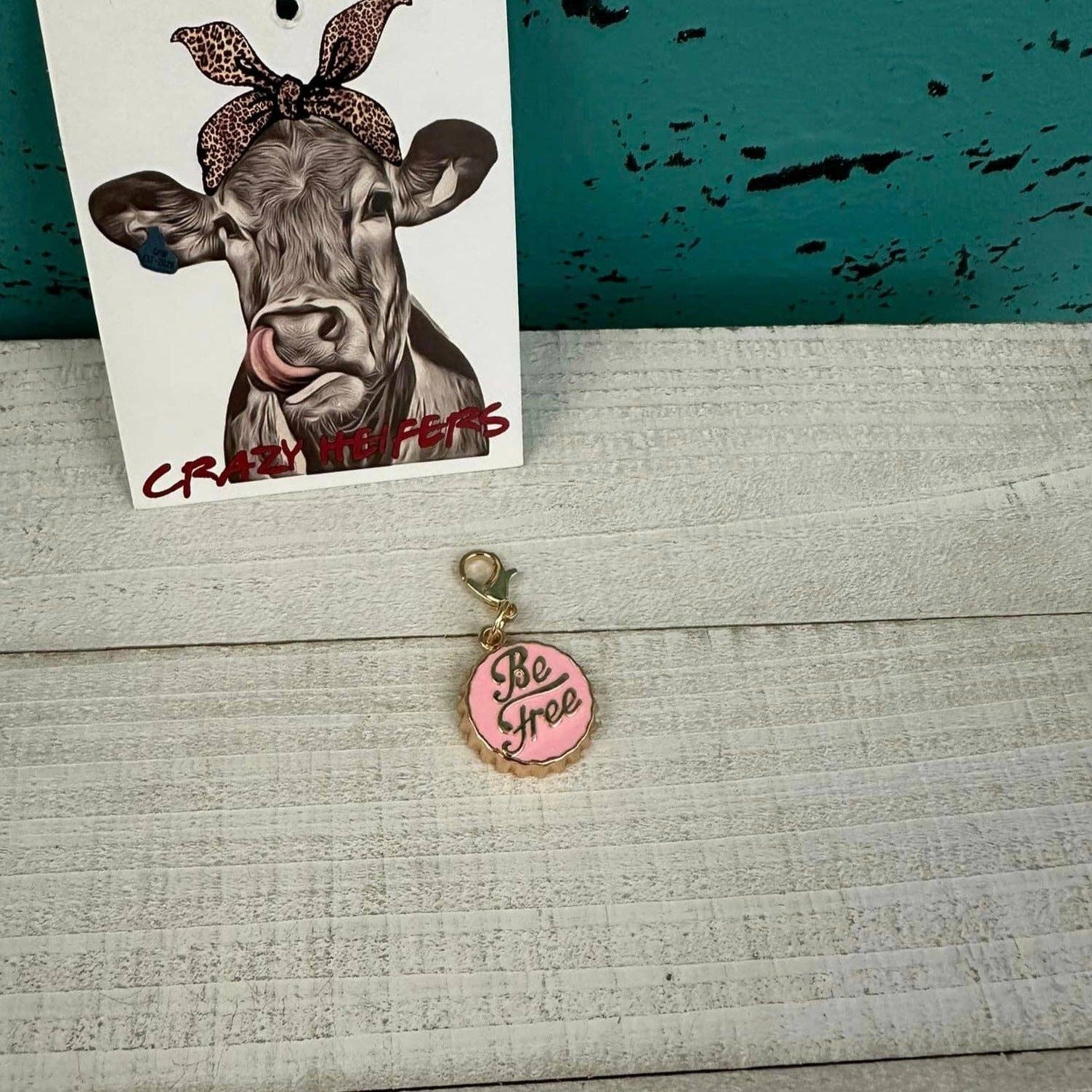 Crazy Heifers Wholesale - Wholesale Individual Charm/Pendant - Clip-on Charms Gold Tone V265