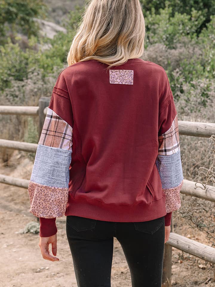 LALA LOO - Wholesale Sweatshirt - Women's - LALALOO Plaid Patchwork Sleeve Raw Seam Sweatshirt7