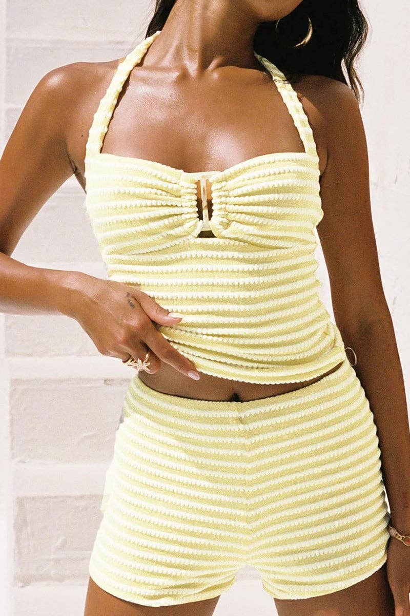 Mccolin – Großhandel Loungewear-Set – Damen – Gestreiftes Neckholder-Top und Shorts-Set8