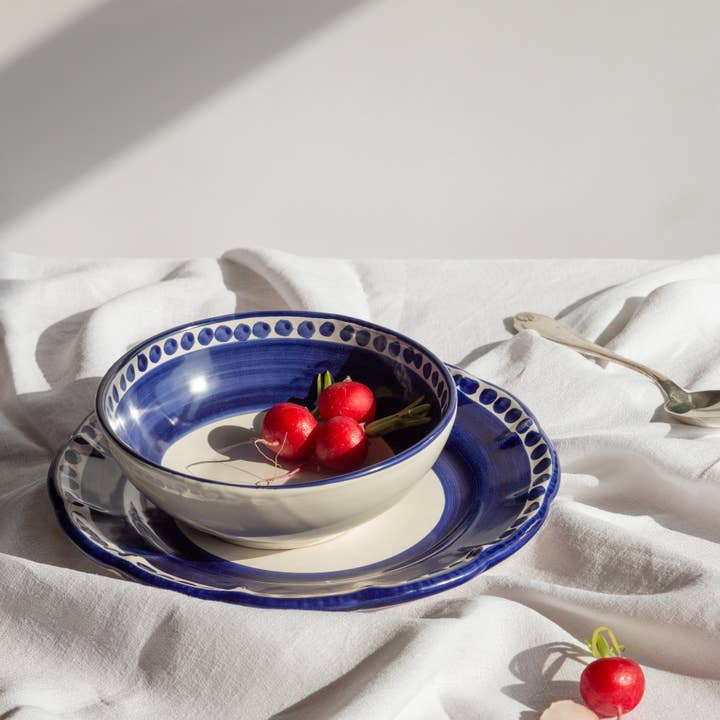 I Coloriati - Obstteller aus Keramik für den Großhandel von waiting for the bus