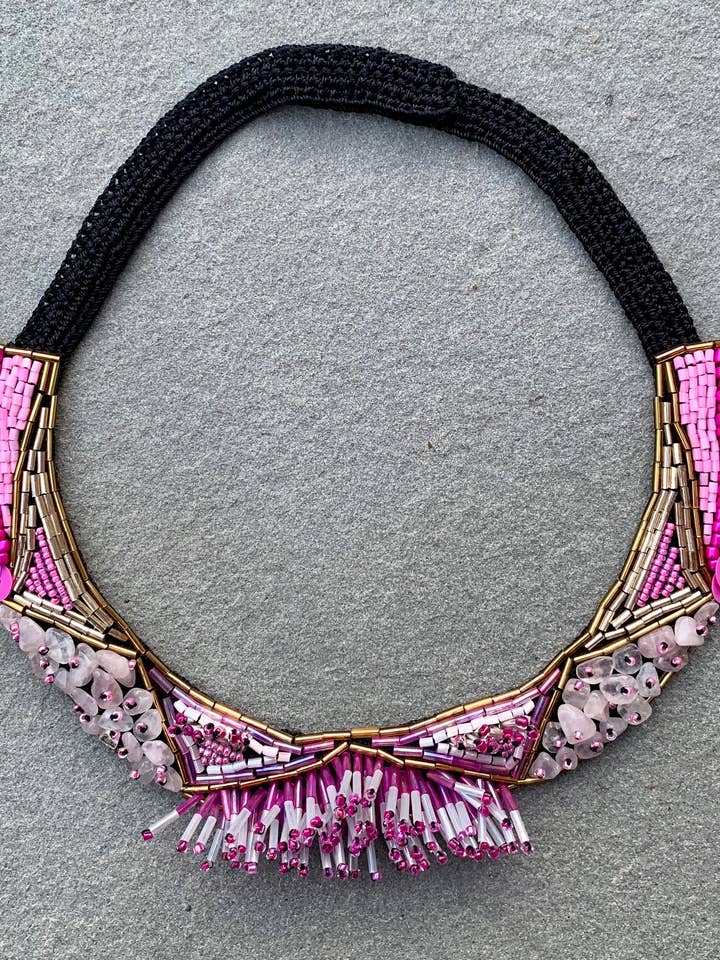 Katte af Istanbul Beaded erklæring halskæde Pink for engroshandel hos Seyyah