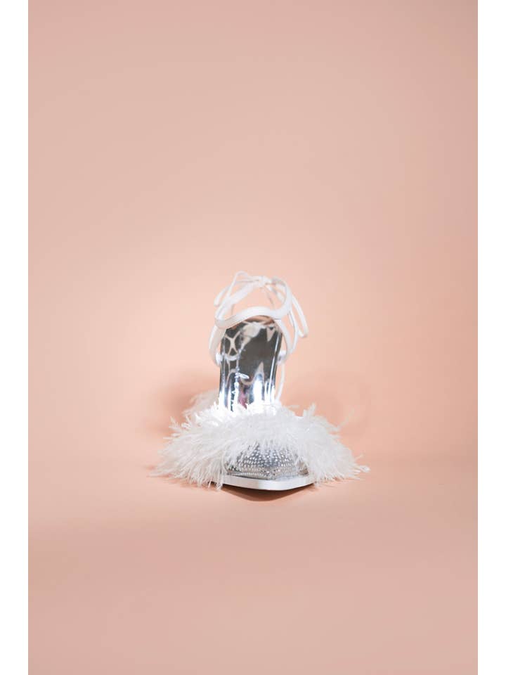 She is Cheval - Wholesale High Heels - Women's - Bibbidty Bobbidty3