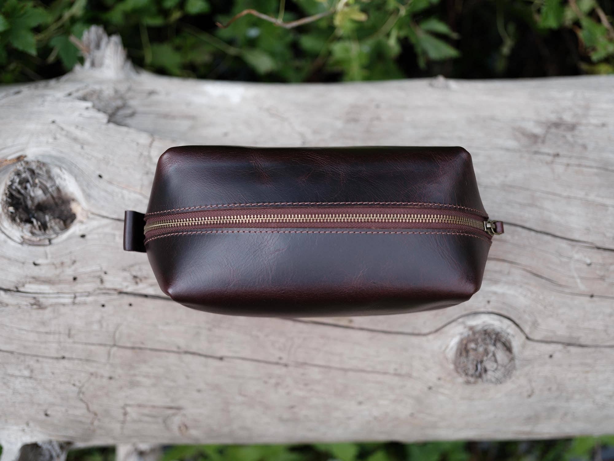 Kodiak Leather - Wholesale Toiletry Bag - Unisex - Kobuk Dopp Kit5