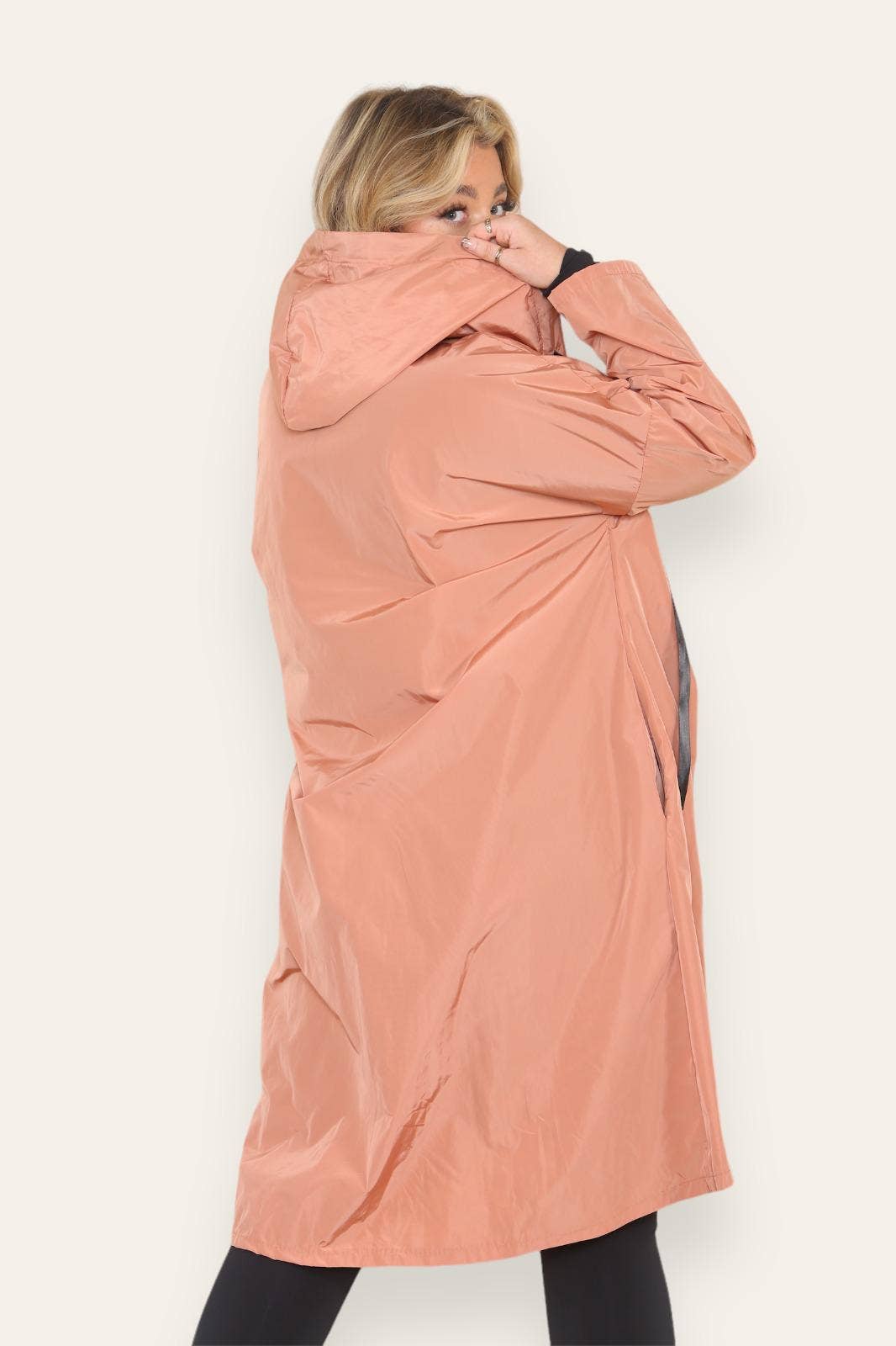 Miss Bold - Wholesale Raincoat - Women's - Oversized Hooded Rain Mac44