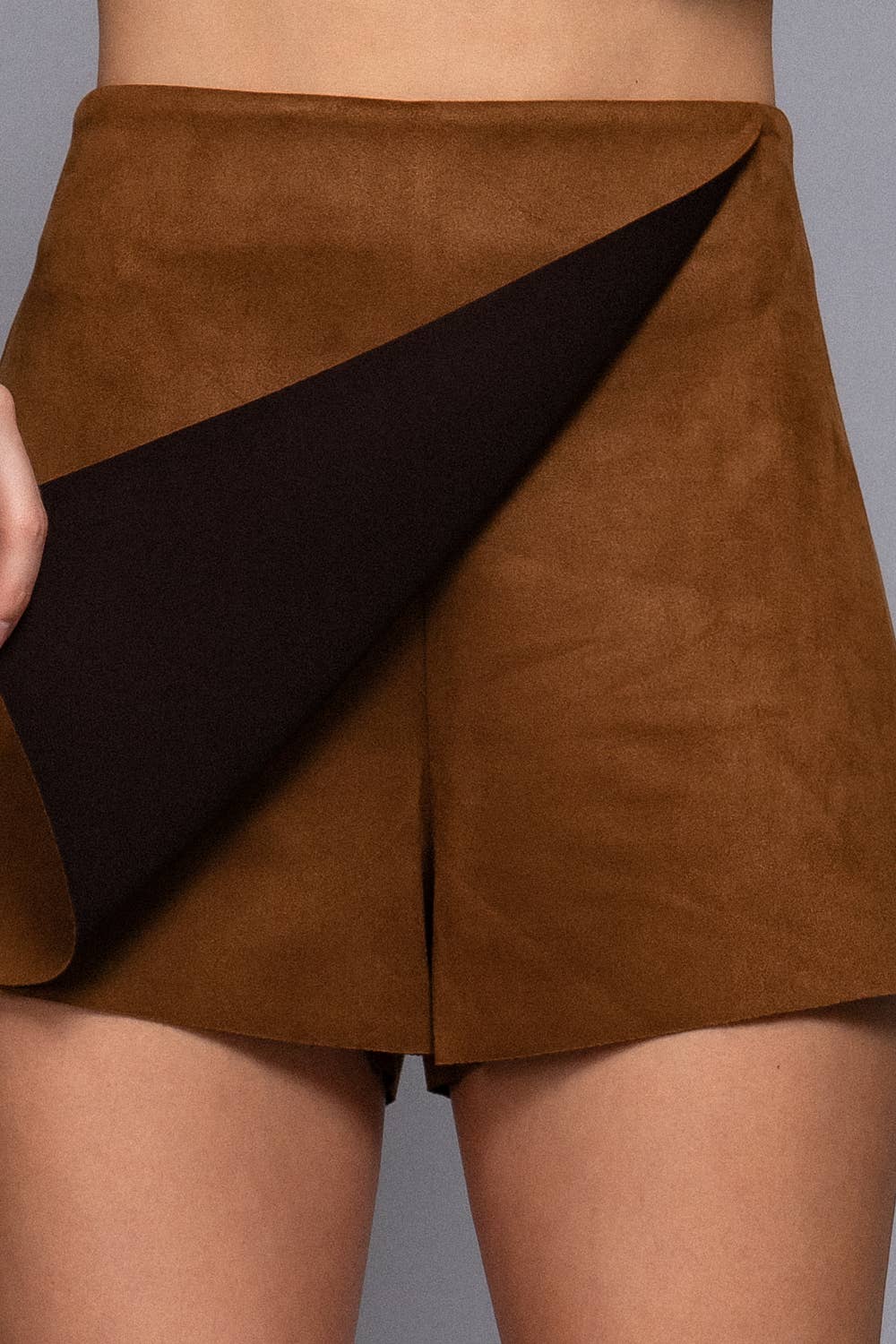 Active Basic | Active USA – wholesale Shorts – Women’s – Front Wrap Faux Suede Short Pants  34