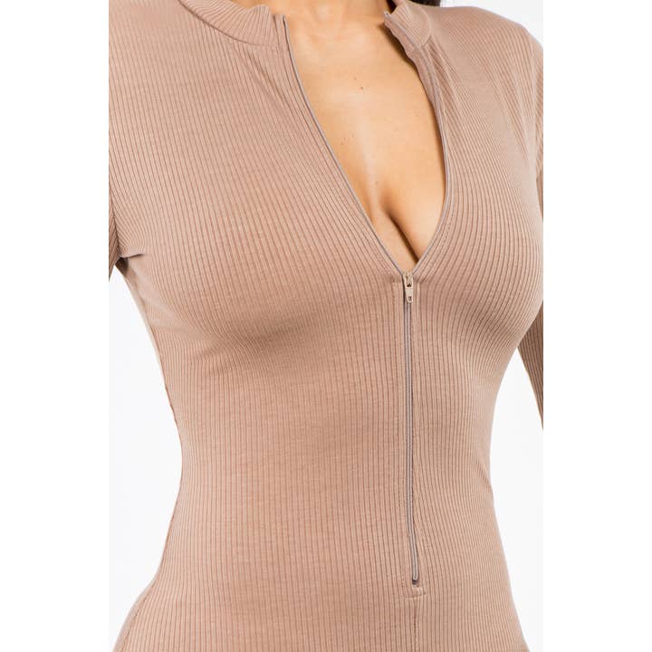 Combinaison intégrale en tricot côtelé à fermeture éclair J6612 pour la vente par Uptown Apparel