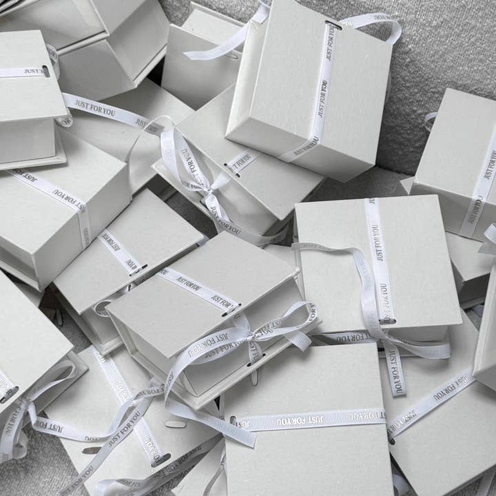 Nava Copenhagen - Wholesale Gift Box - Gift box wrapping (1 piece)1