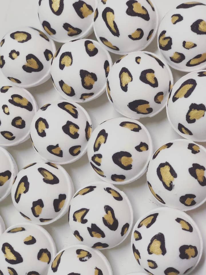 Bombe de bain Léopard pour la vente par Bombshell Beauty bath cosmetics