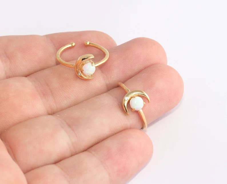 QueenJewelryM - Wholesale Single Stone/Solitaire Ring - 16-17mm 24k Shiny Gold CZ White Stone Moon Ring, XP300