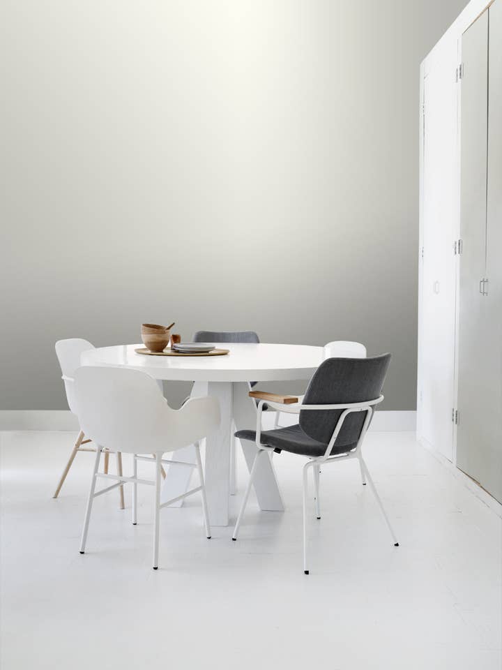 Wallpaper Plain With Painterly Effect for wholesale by The Design Department b.v.