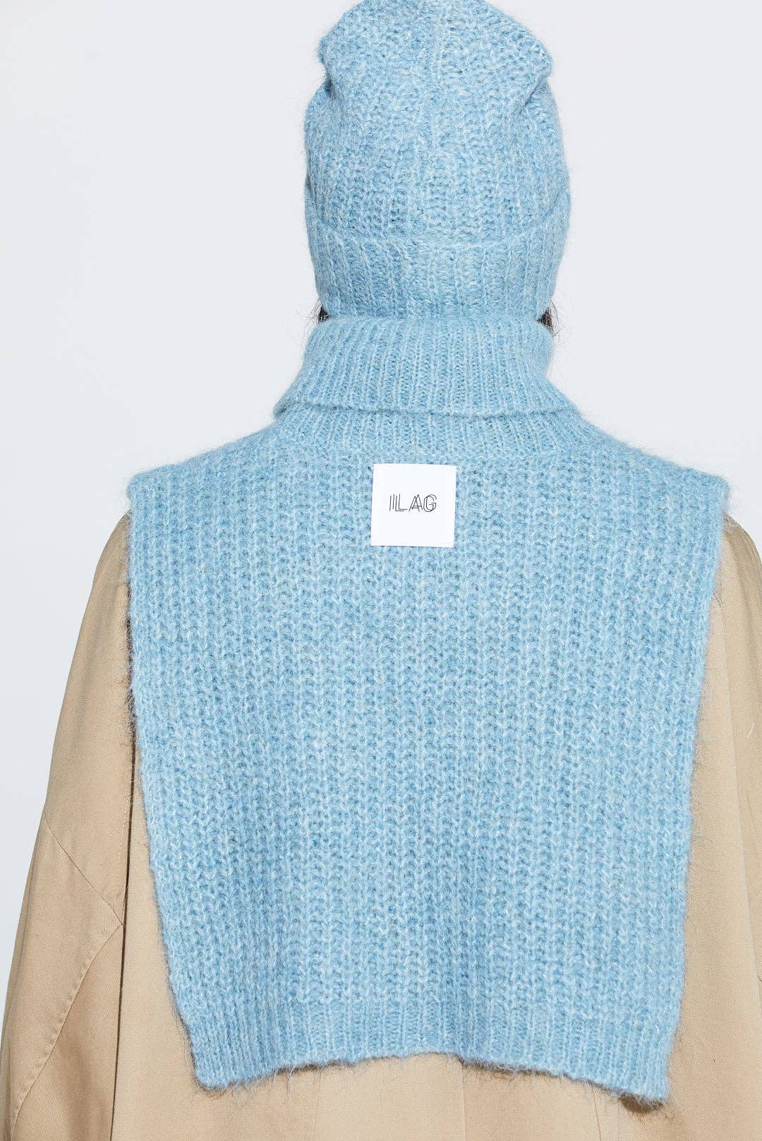 Blå ILAG Aspond halsvärmare i halv koftstickning för wholesale på Faire3