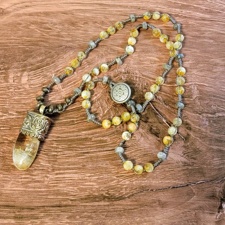 ZINC Designs - Wholesale Pendant/Charm Necklace - Tibetan Silver Citrine Pendant Beaded Necklace
