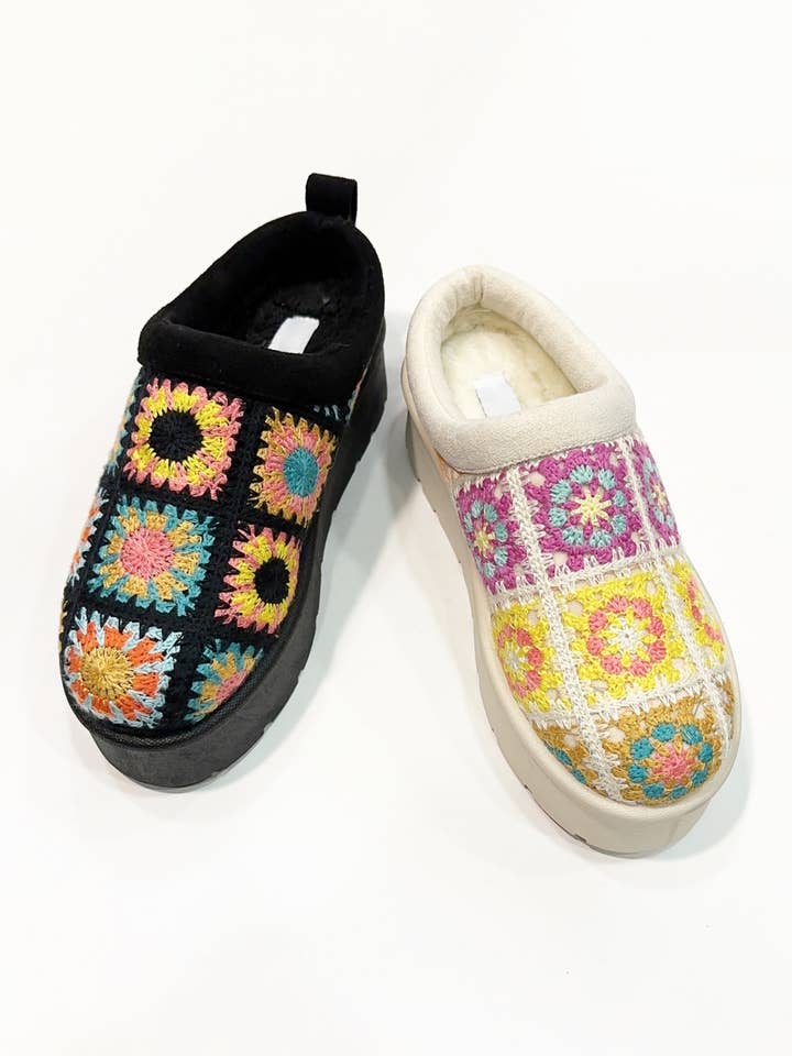 CCOCCI - Wholesale Booties - Women's - FROSTY-41 GRANNY SQUARE CROCHET UPPER SHERPA BOOTS