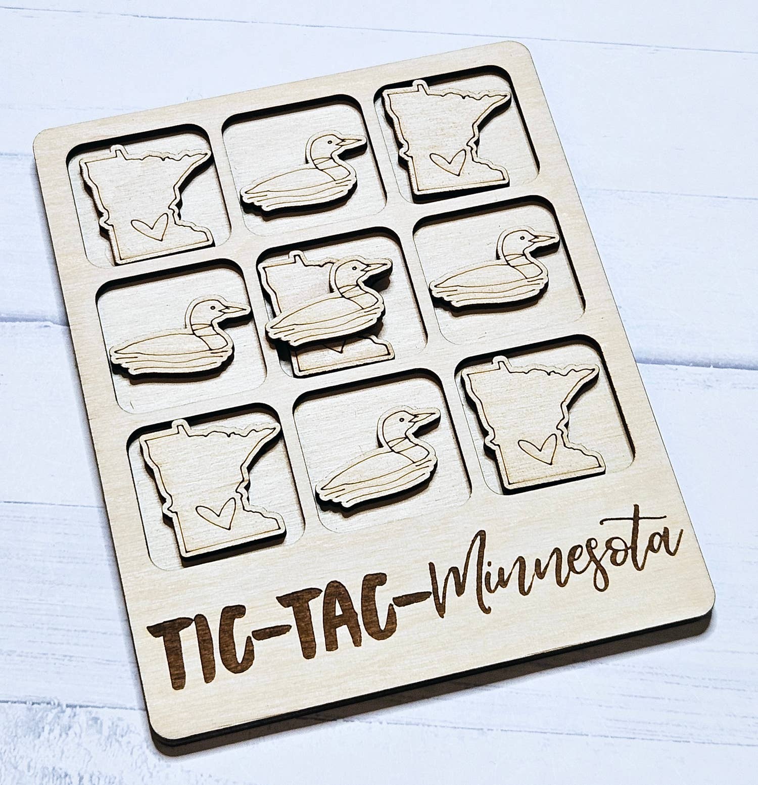 The Trendy Traveler - Vendita all'ingrosso Giochi da tavolo - Gioco Tic-Tac-Toe del Minnesota Loon3