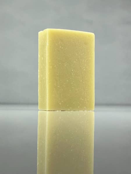 Sabonete natural sólido com confrey orgânico & calêndula por atacado de Tinsapono Natural Cosmetics