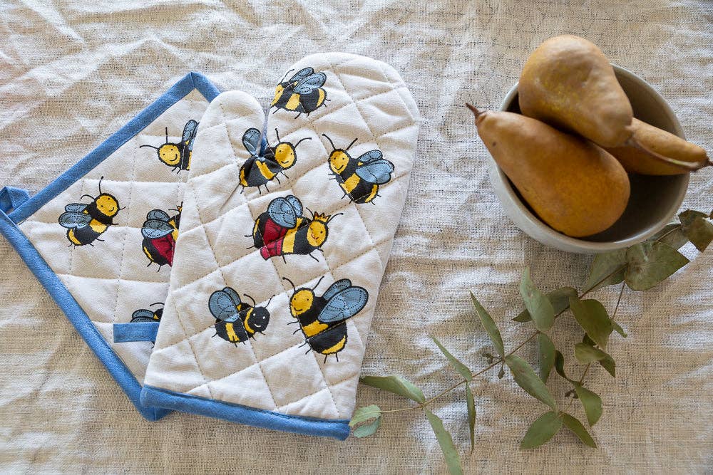 Allgifts Australia - Wholesale Oven Mitt/Pot Holder - Oven Glove & Pot Holder Set - Bees1