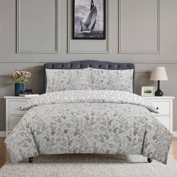Archive Flowers bedding set for wholesale by Vantona