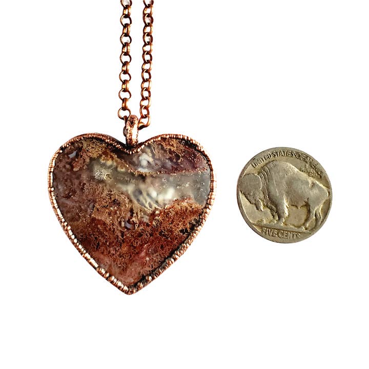 MergingMetals – wholesale Hänge-/berlockhalsband – Röd mossa agat hjärta halsband