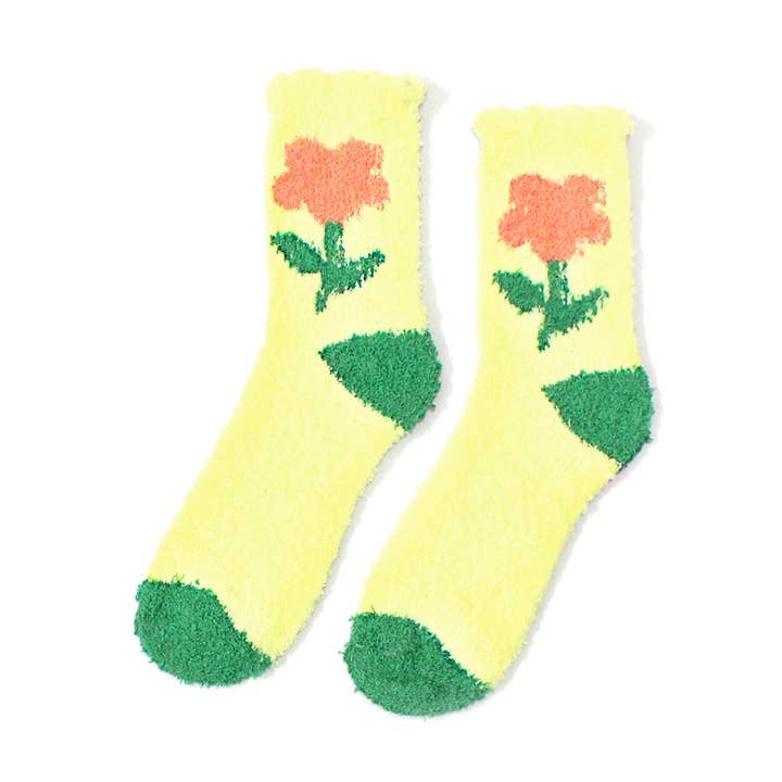 FUZZY FLOWER ANKLE SOCKS for wholesale by Girly