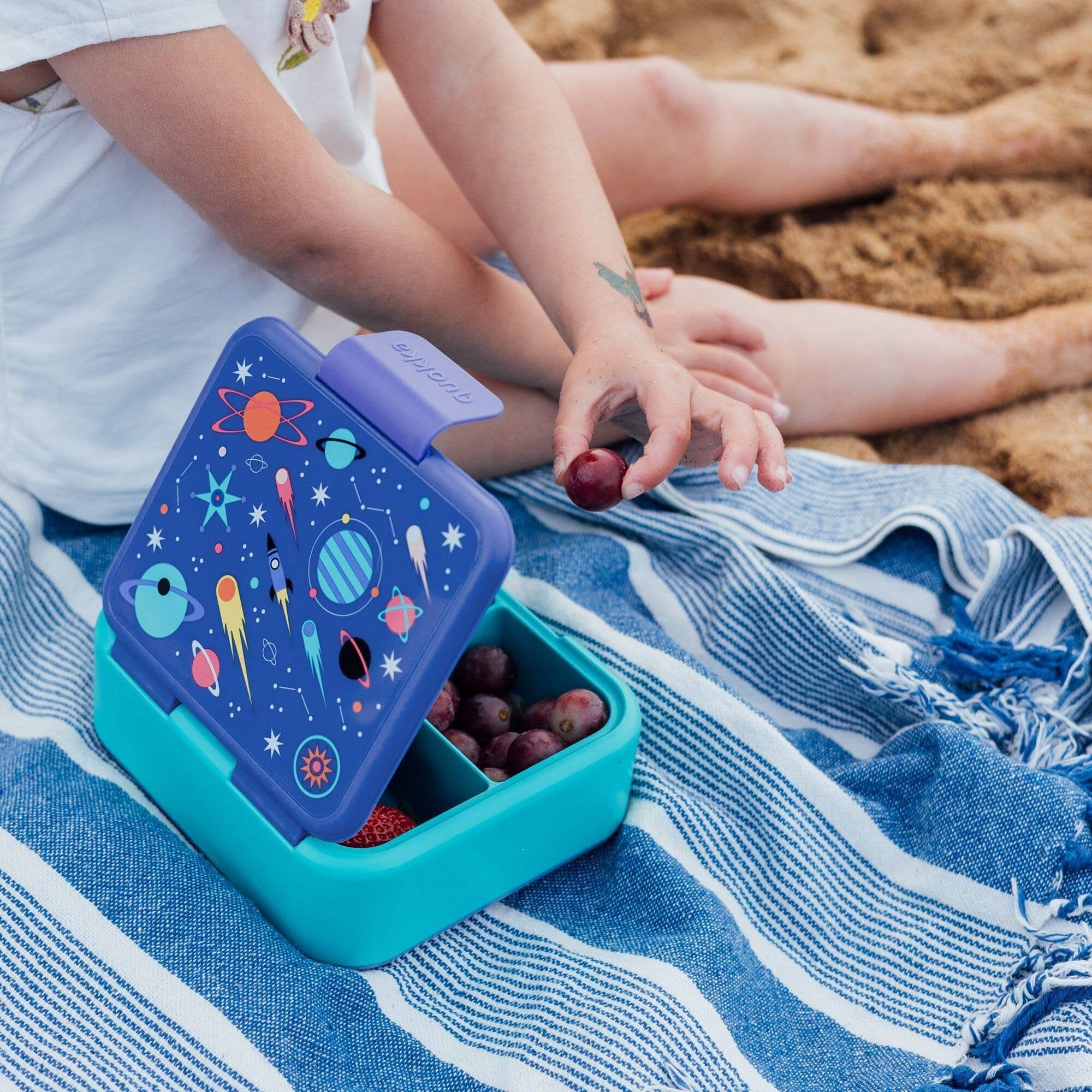 QUOKKA - Wholesale Snack Pack - Kids & Baby - QUOKKA KIDS TWIST SPACE LUNCHBOX1