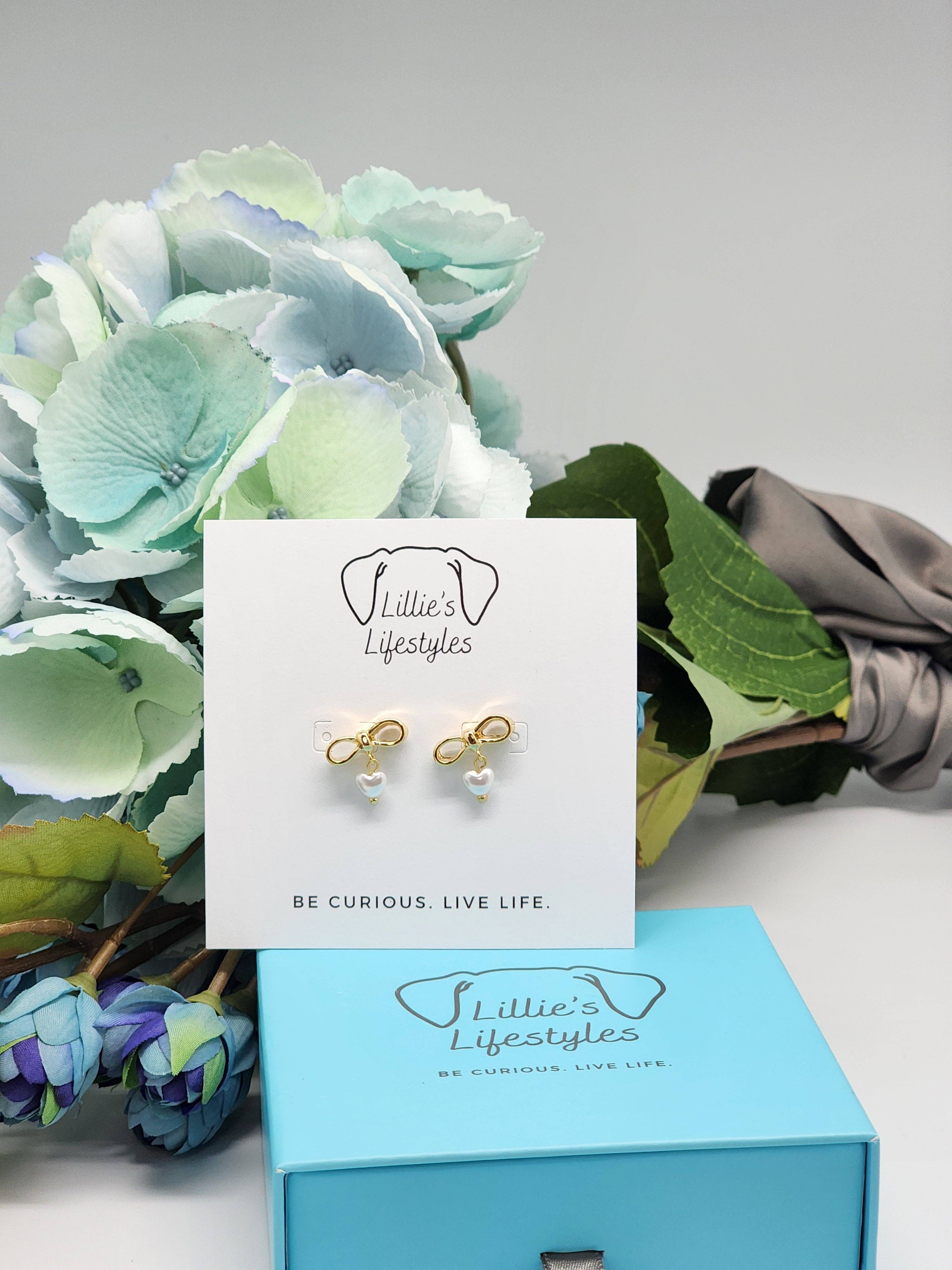 Lillie's Lifestyles - Wholesale Stud/Post Earrings - Bow with Pearl Earrings0