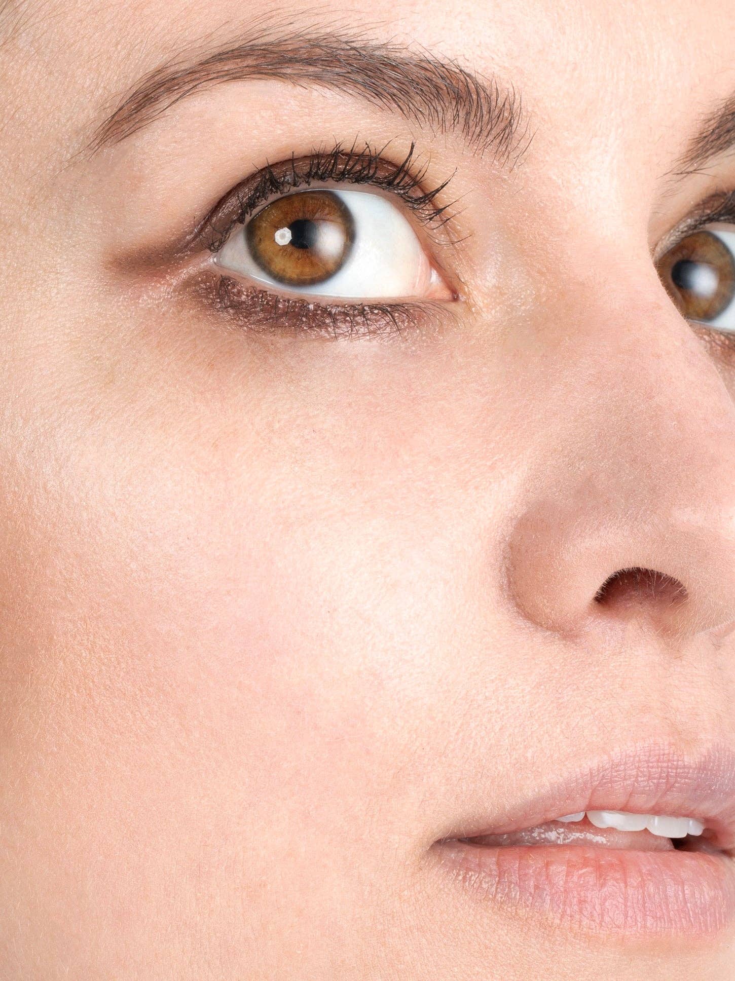 Au Naturale Cosmetics - Wholesale Eyeshadow - Créme de la Creme Eye Shadow6