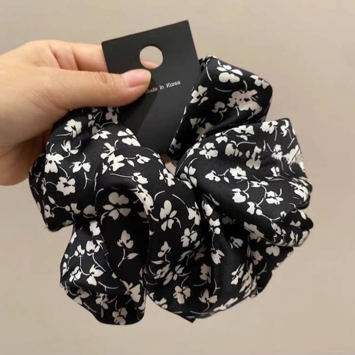 ACCITY - Wholesale Scrunchie - Women's - NEW RETRO GENTLE FLOWER HAIR SCRUNCHIES_CWAHA17411