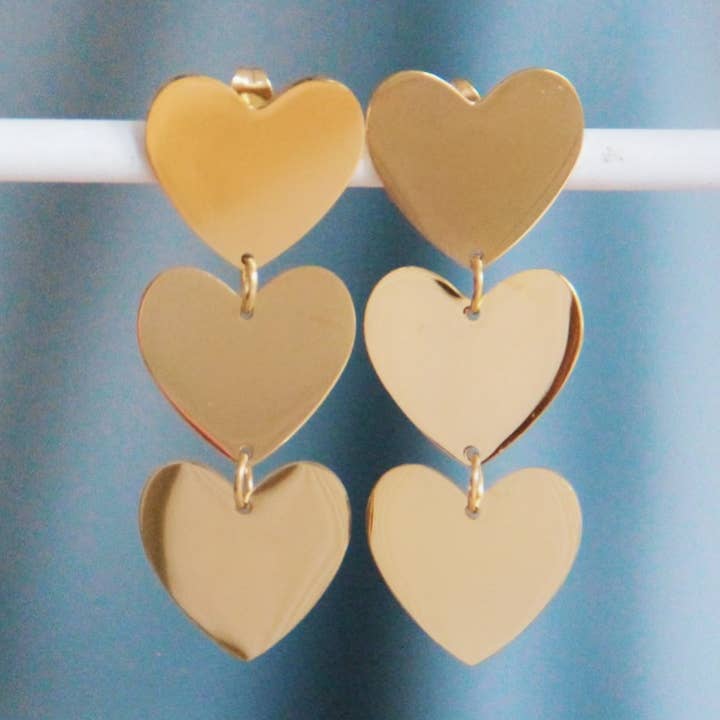 Bazou - Wholesale Dangle Earrings - Statement earring 3 hearts – gold0