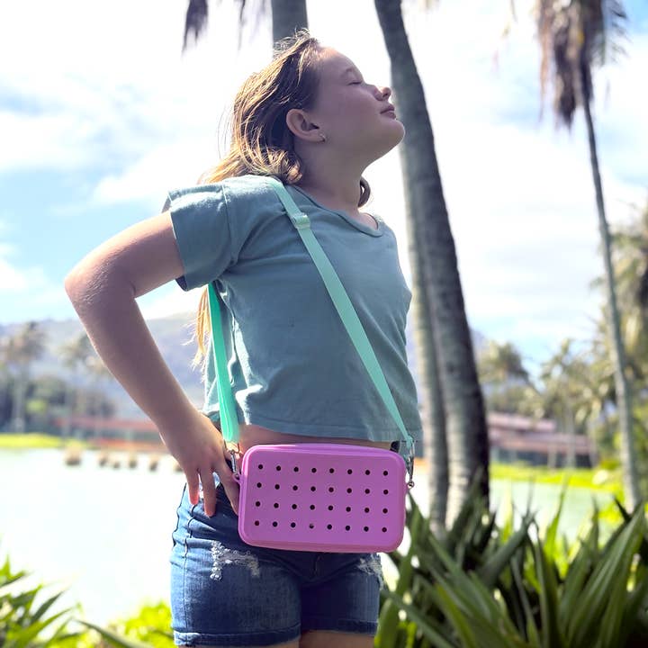 Left Right Design - Wholesale Crossbody Bag - Kids - MyCharm Purse -silicone, customizable, vibrant and versatile20