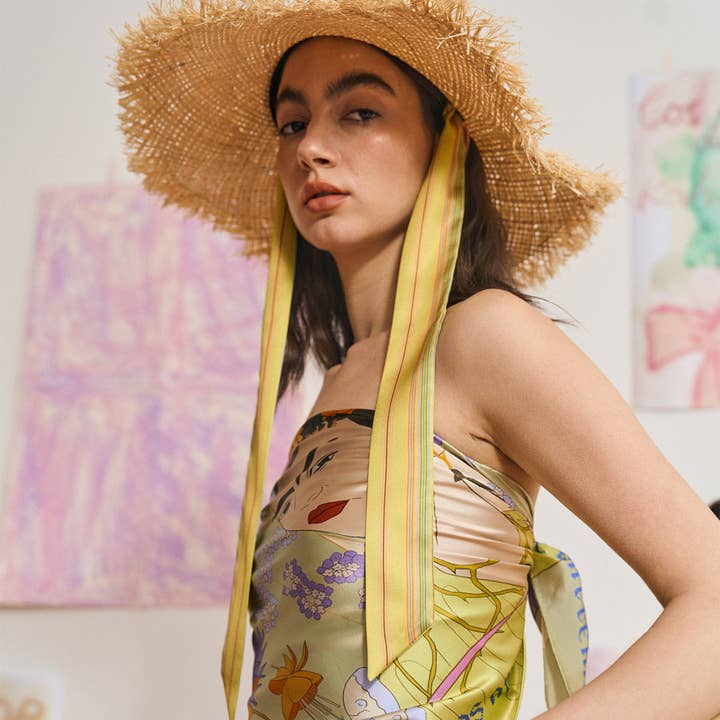 Vert Bonnet en raphia Frida x LOST PATTERN « Frida's Garden » avec cravate en ruban, vert en vente sur Faire7