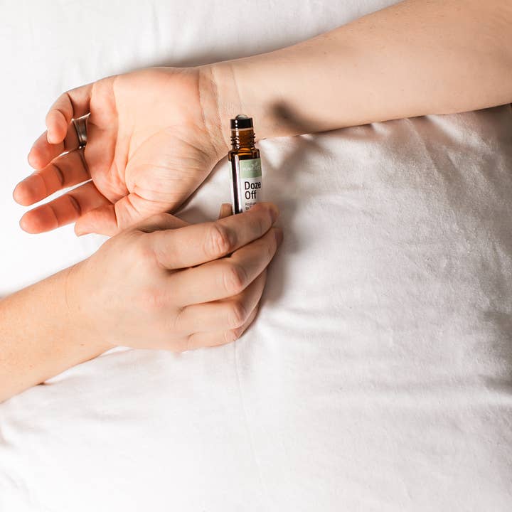 Plant Juice Oils – wholesale Essential oil roll-on – Doze Off Sleep Roller2