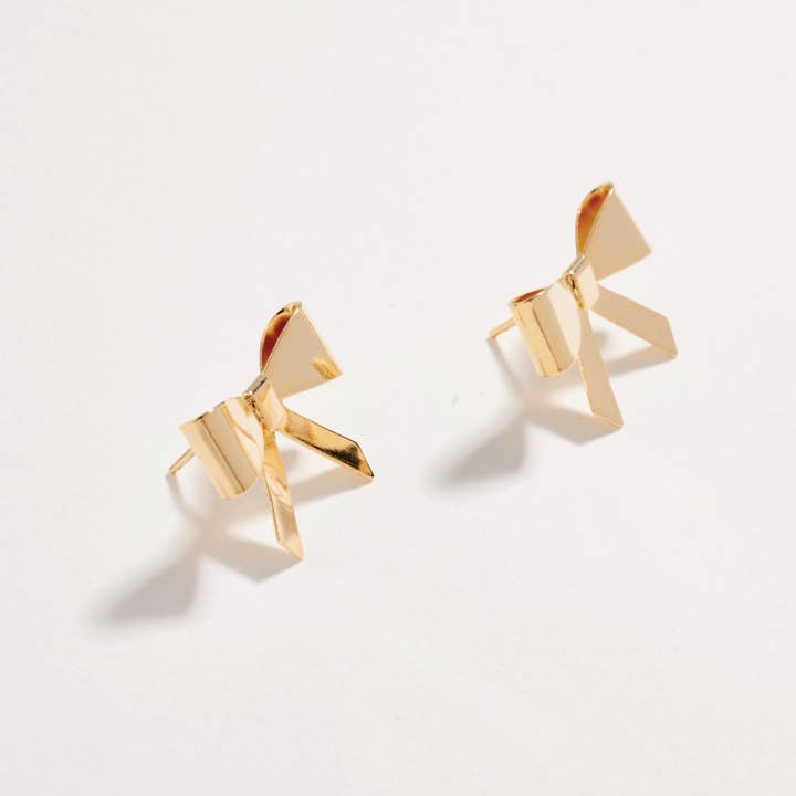 GD 18K Gold Filled Bow Stud Earrings for wholesale on Faire1