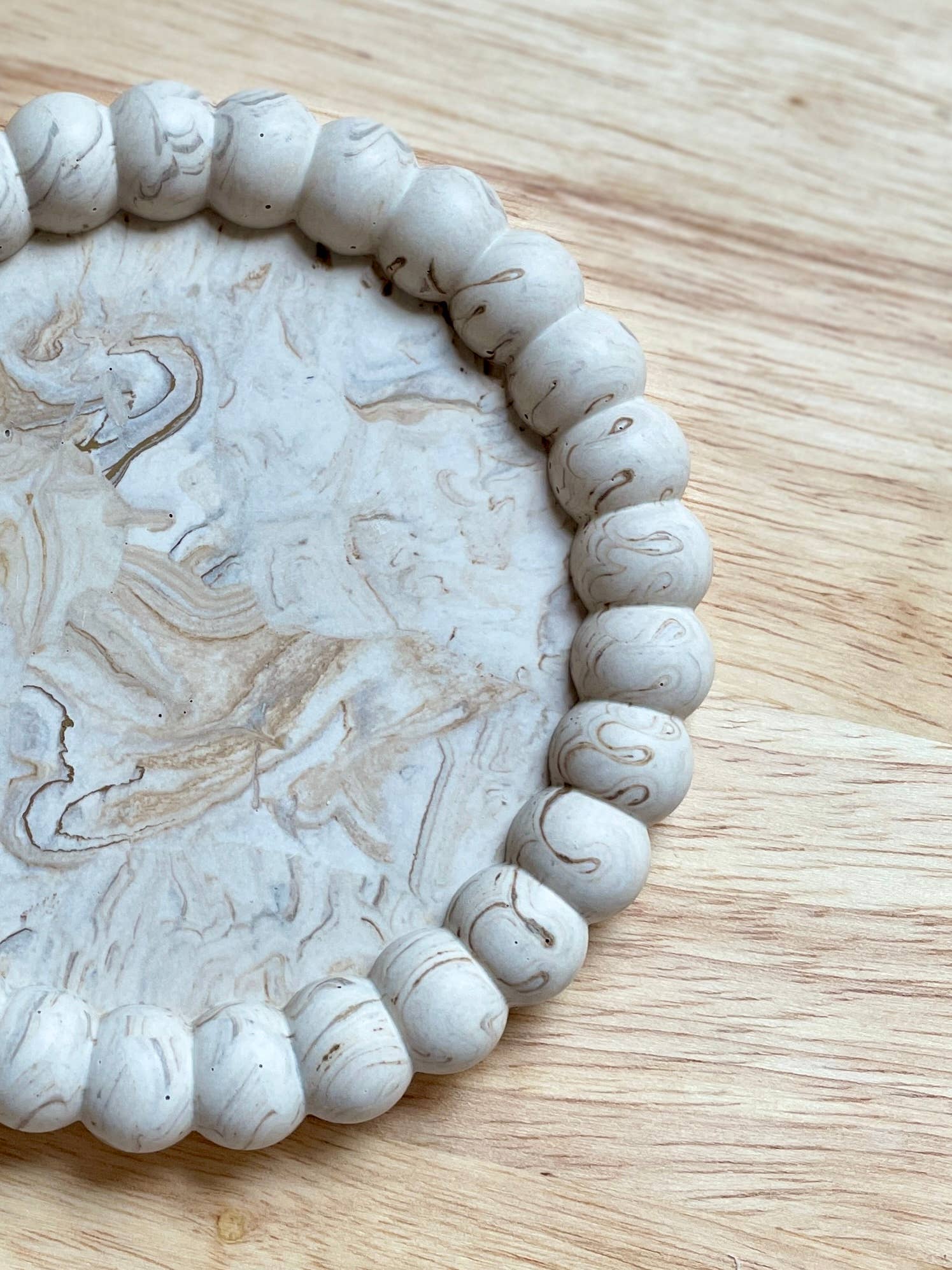 The Wax Leaf Candle Co - Wholesale Decorative Plate/Dish/Bowl - Bubble Candle Tray: Marble Bubble Coaster, Trendy Home Decor1