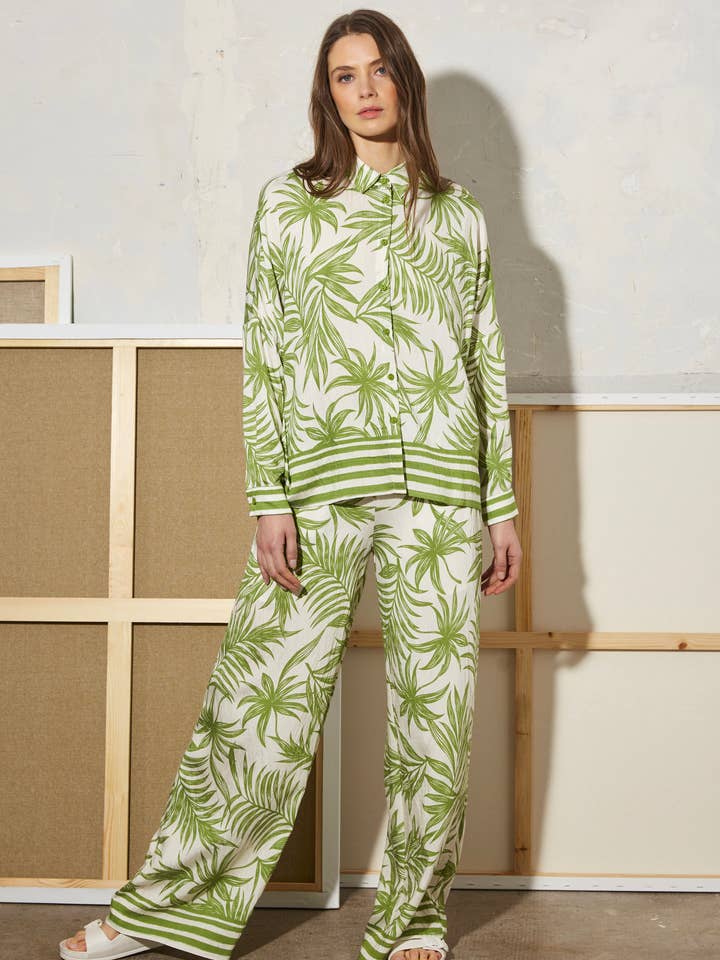 Chemise imprimée tropical pour la vente par ELLI WHITE