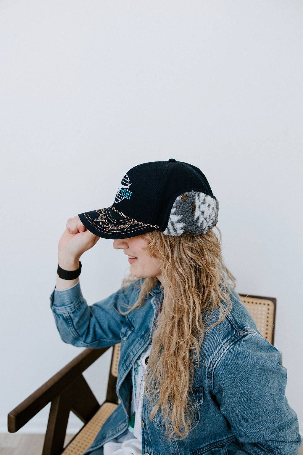 Grace 'n Grit - Wholesale Trapper/Bomber Hat - Women's - Midnight Navy Earflap Trapper Hat1