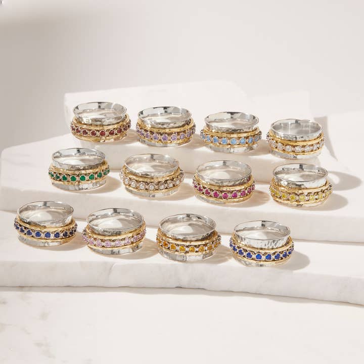 Ideaure Jewelry - Wholesale Multi-Stone Ring - Aria Spinner Ring - Garnet3