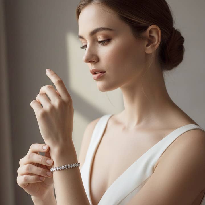 COLECCIÓN DE CIRCONITA CÚBICA - PULSERA DE CRISTAL TALLA MARQUESA para venta al por mayor de Athena Bridal Jewellery