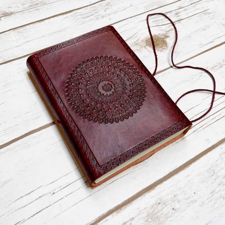 Soothi | Containers Of Creativity - Vente Journal intime - Journal en cuir fait main5