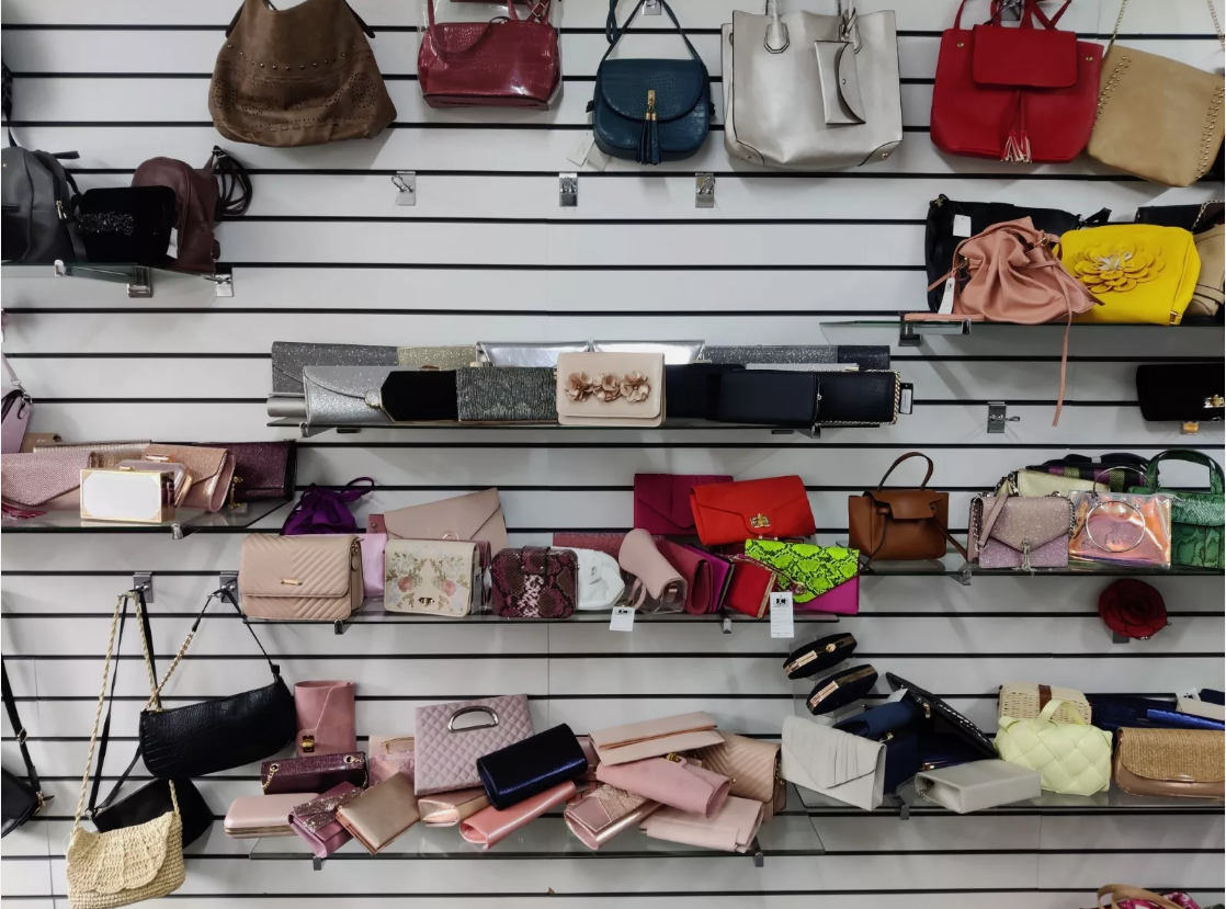 Belle Trading Ltd – wholesale Top handle bag – women's – Accessories Random Sample Box - Bags, Handbags and Purses 2