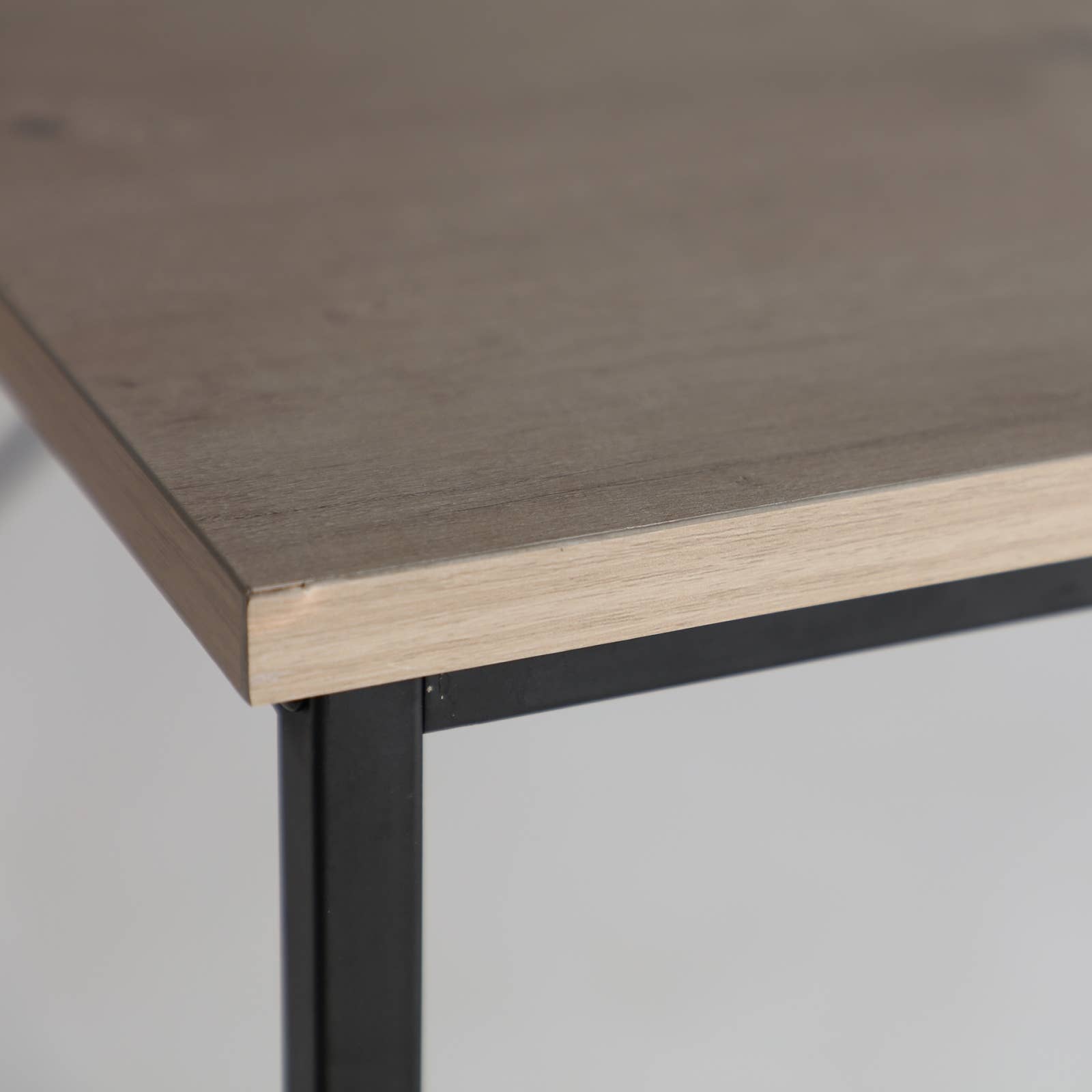 B&B - Venta al por mayor Juegos de escritorio - Escritorio Henche, De Hierro, En Color Negro, De 100X50X75cm3