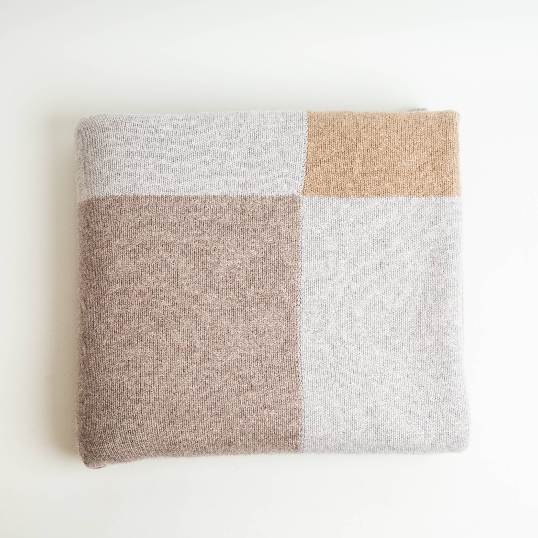 ART HIMALAYAN TRADING LTD - Wholesale Throw Blanket - Super Luxury 8 ply Thick Pure Cashmere Throw Blanket2